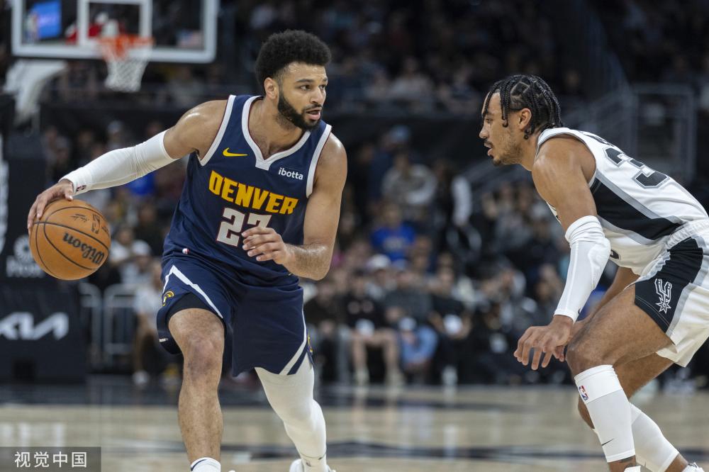 他们通过快 他们通过快